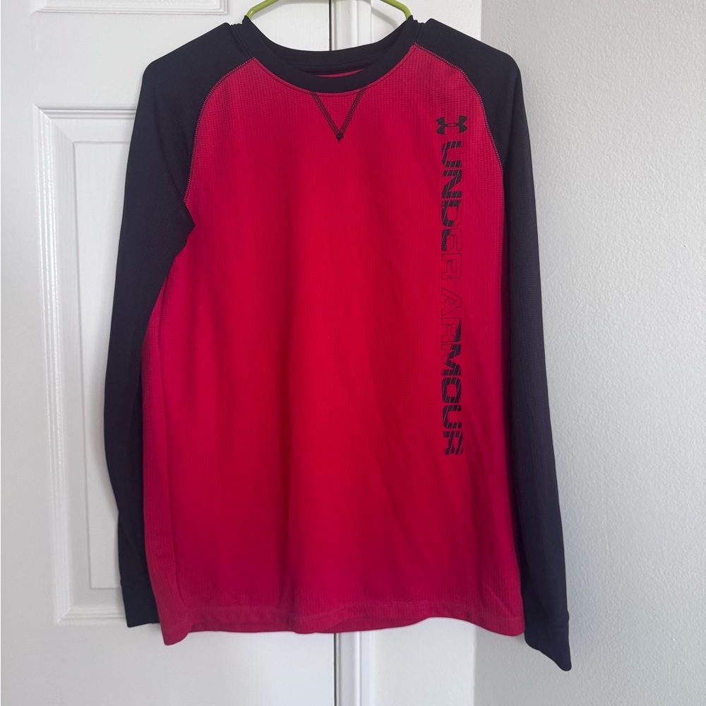 Under Armour Red and Black ColdGear Top youth XL